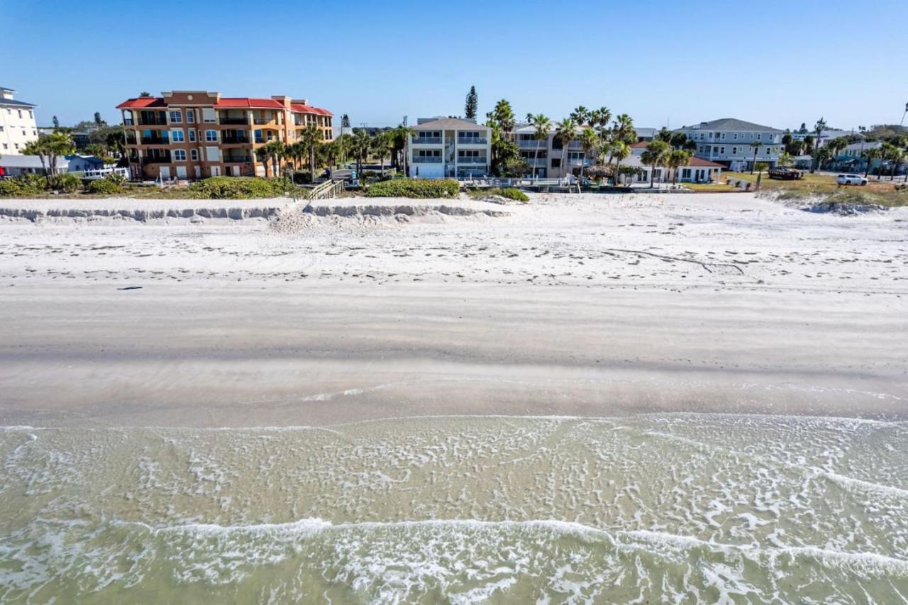 Sea Side 102 Beachfront Sleeps 8 클리어워터 비치 외부 사진